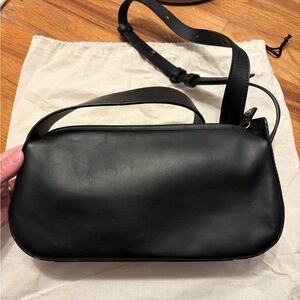 Flattered Tuna Bag - Black